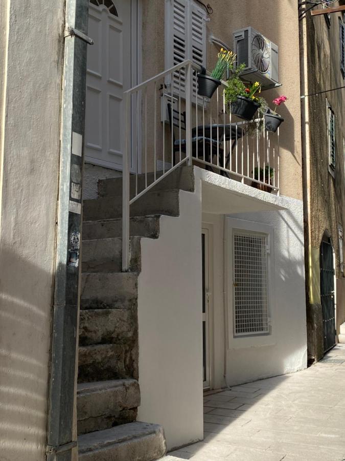 Apartments Calla Makarska Eksteriør bilde