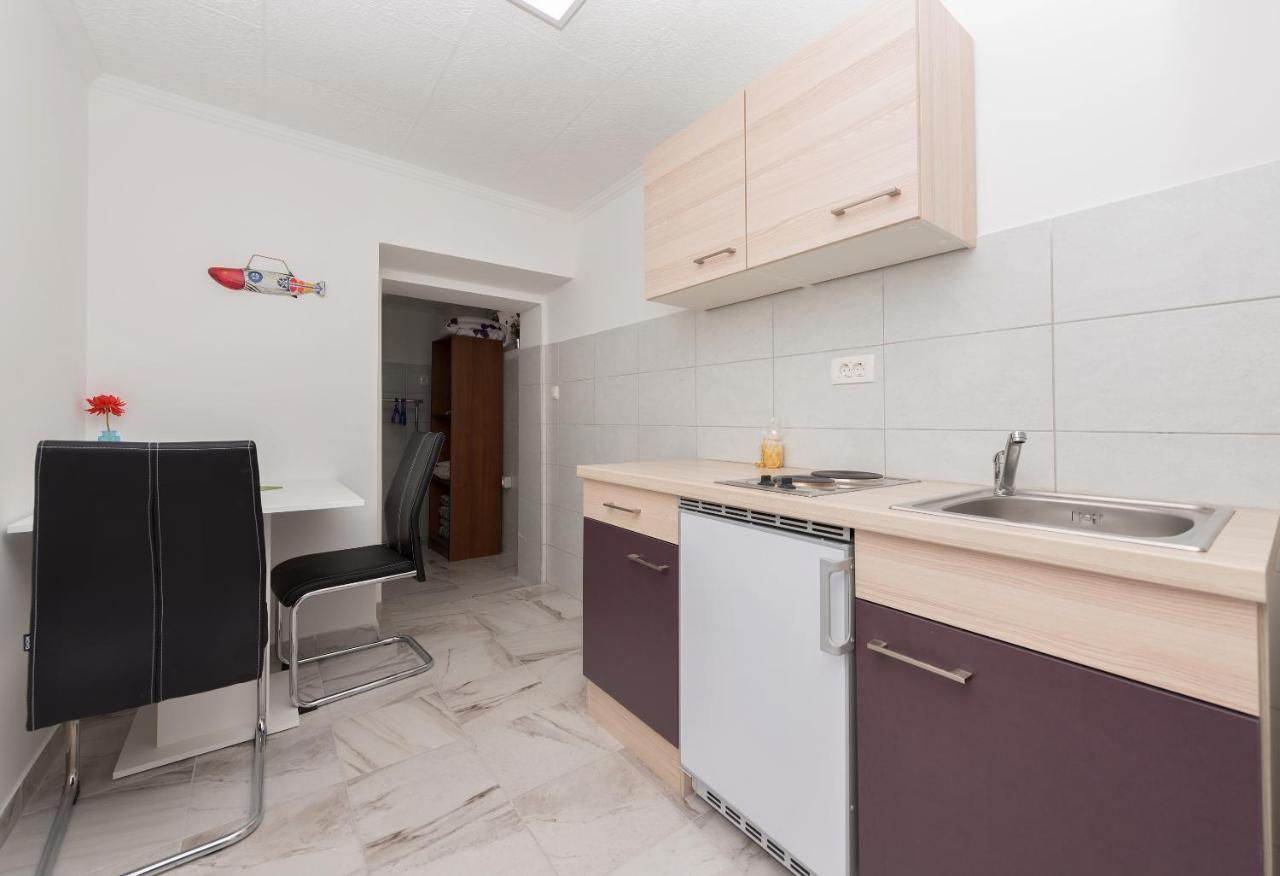 Apartments Calla Makarska Eksteriør bilde